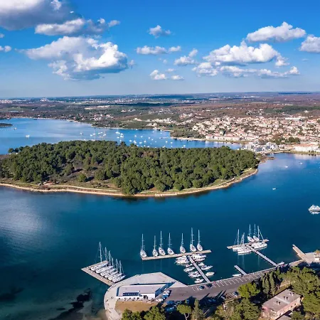 Hilde Blue-8 By Interhome Apartment *