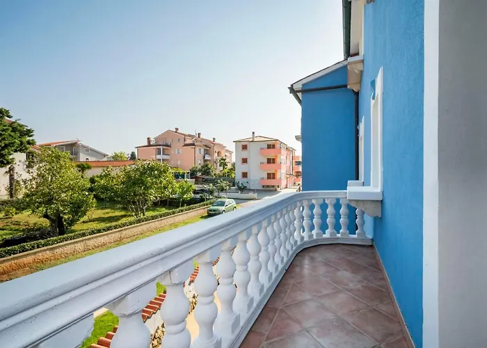 Hilde Blue-8 By Interhome * 메덜린